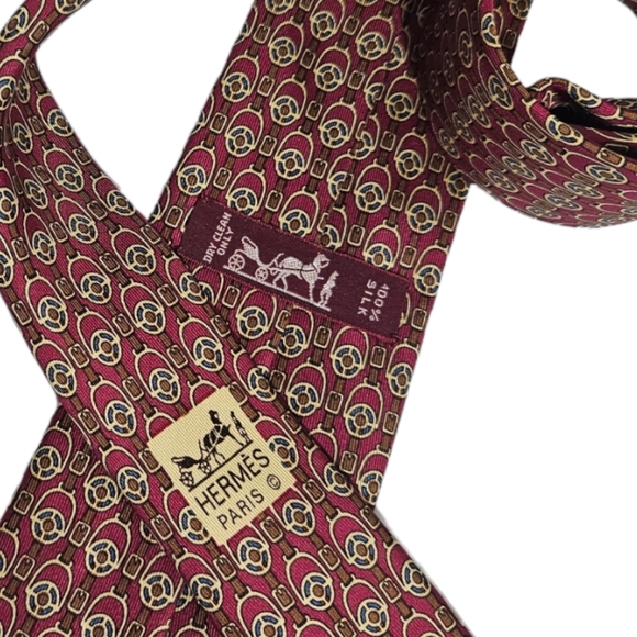 HERMÈS 956 IA Red Equestrian Silk LUXURY Tie FRANCE - Picture 3 of 4